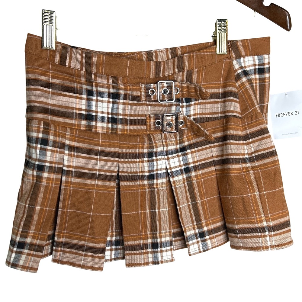 Forever 21 SMALL Brown Plaid Pleated Mini Skirt Buckle Detail Small NEW